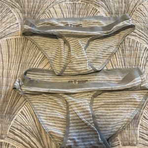 2 Aerie Bikini style under wear size medium! Never wore so brand new!